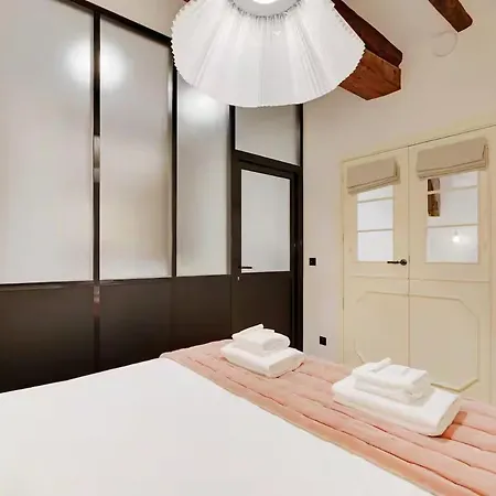 Birague 2 - Apt With Sauna 2ch6p Place Des Vosges Feriehus *